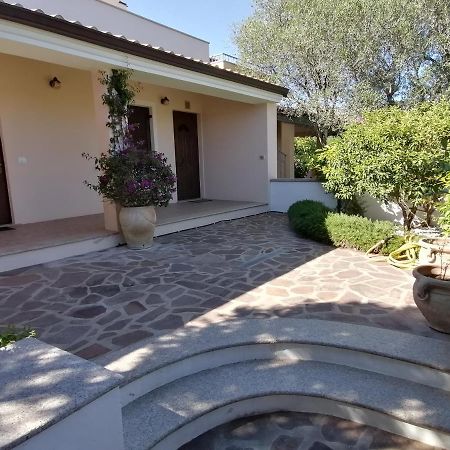 Casa Vacanze Villa Rosa Кала-Гононе Экстерьер фото