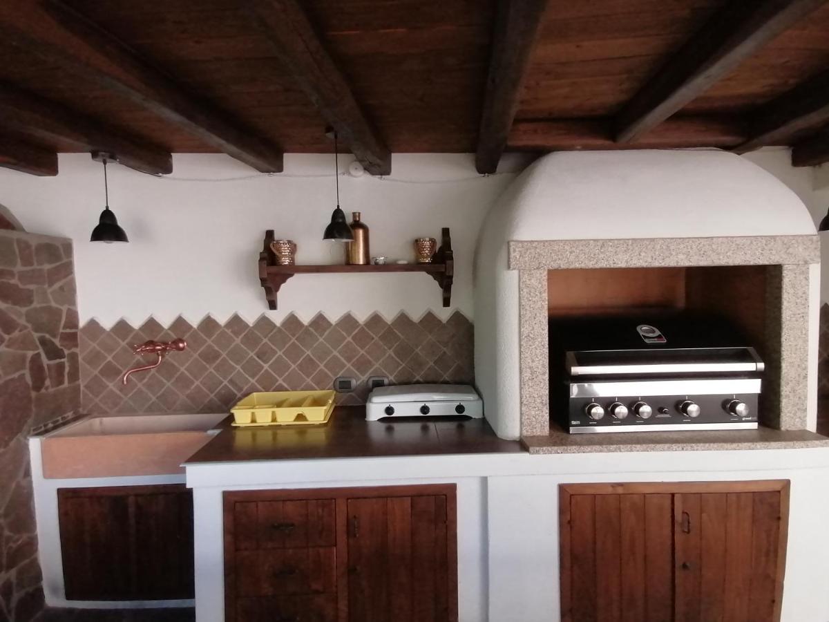 Casa Vacanze Villa Rosa Кала-Гононе Экстерьер фото